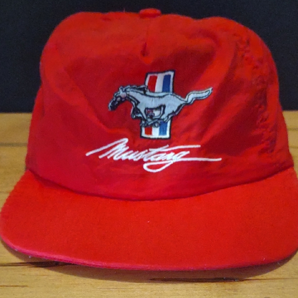 Vintage Stylemaster Ford Mustang Red Snapback Embroidered‎ Baseball Cap